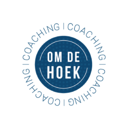 Coaching om de Hoek Logo