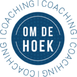 Coaching om de Hoek Logo